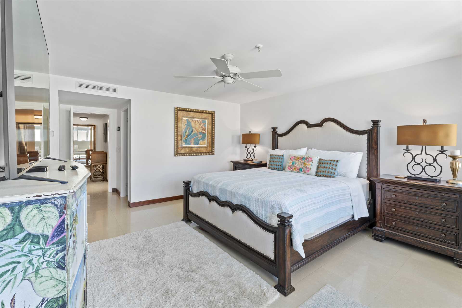Surround View Four-bedroom Penthouse - P516