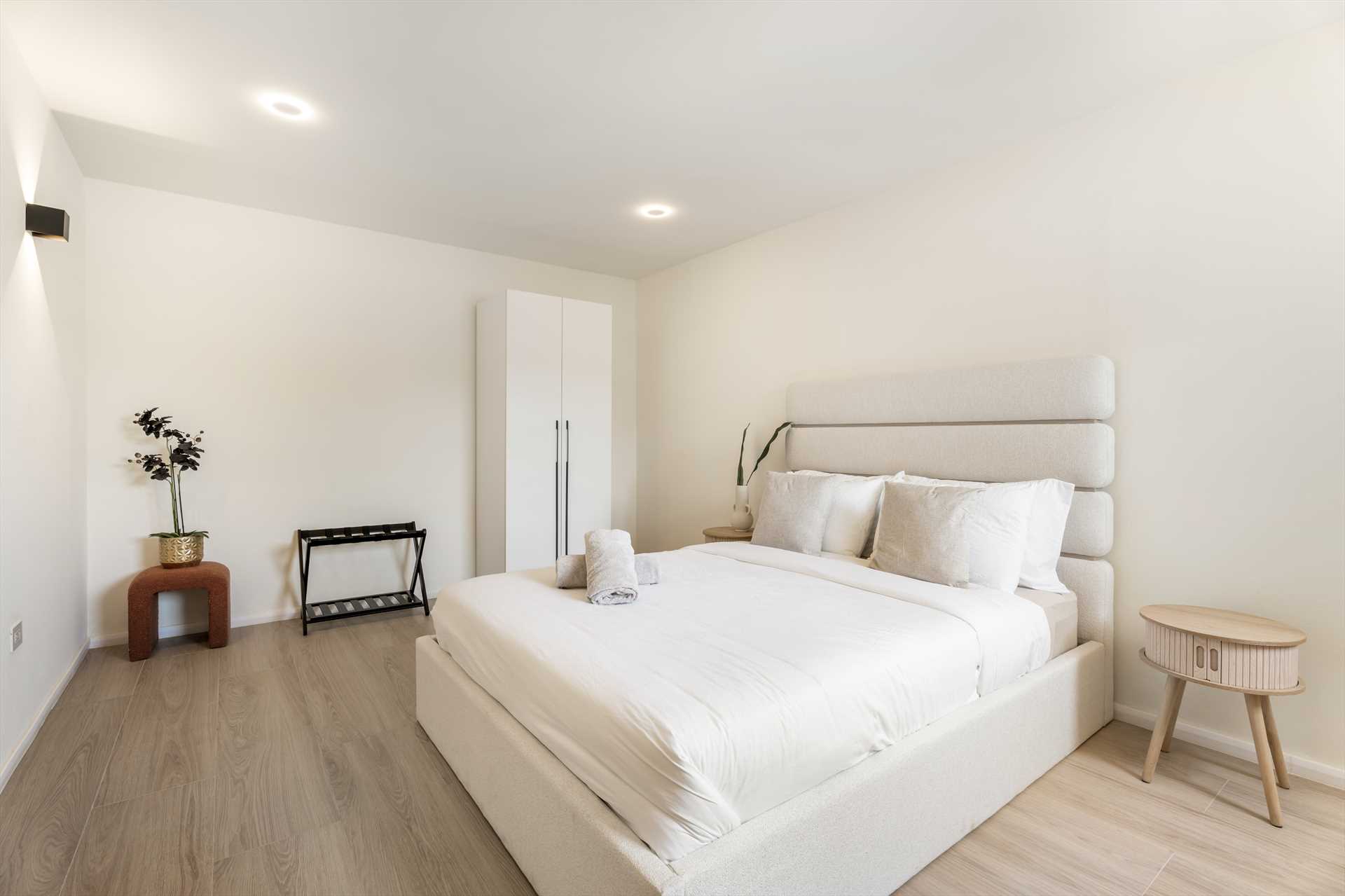 Palm Beach Fortress Three-bedroom villa - PB98B-3