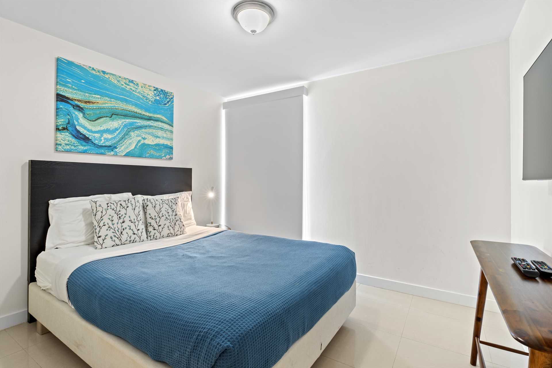 Coral Sea Garden Three-bedroom condo - P116