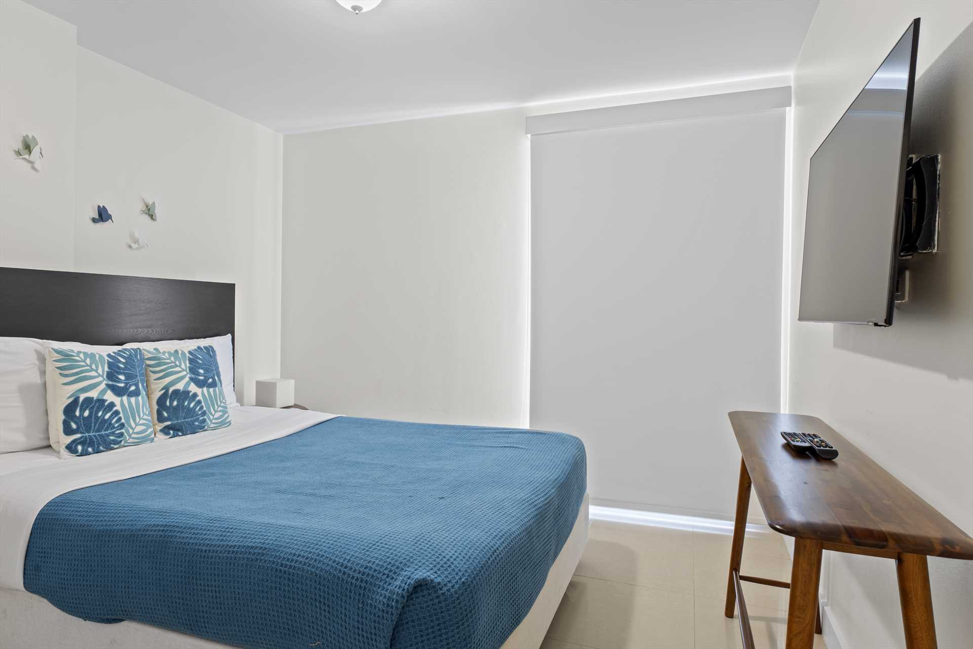 Coral Sea Garden Three-bedroom condo - P116