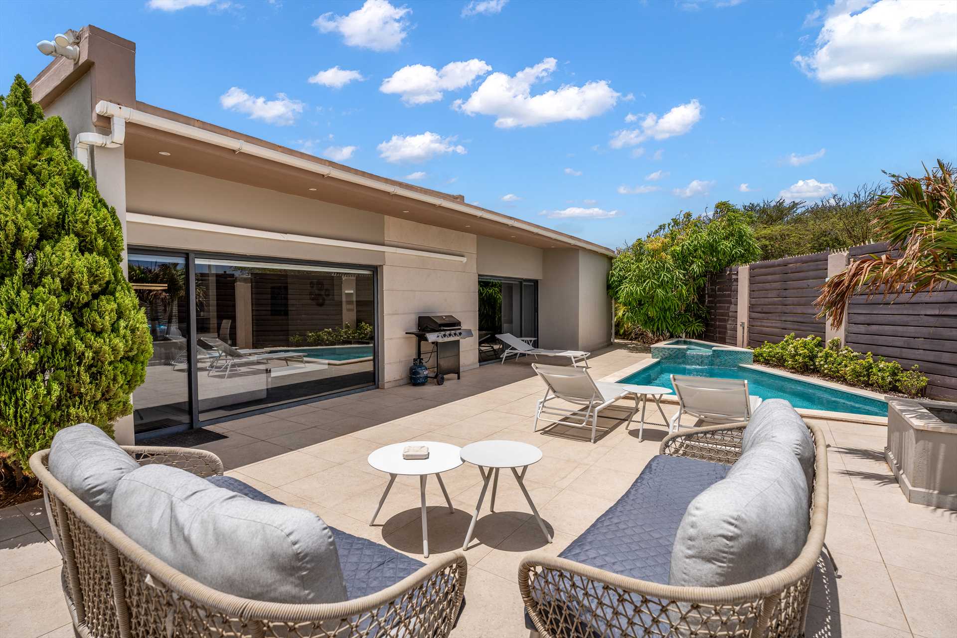 Elegant Escape Four-bedroom villa - CD03