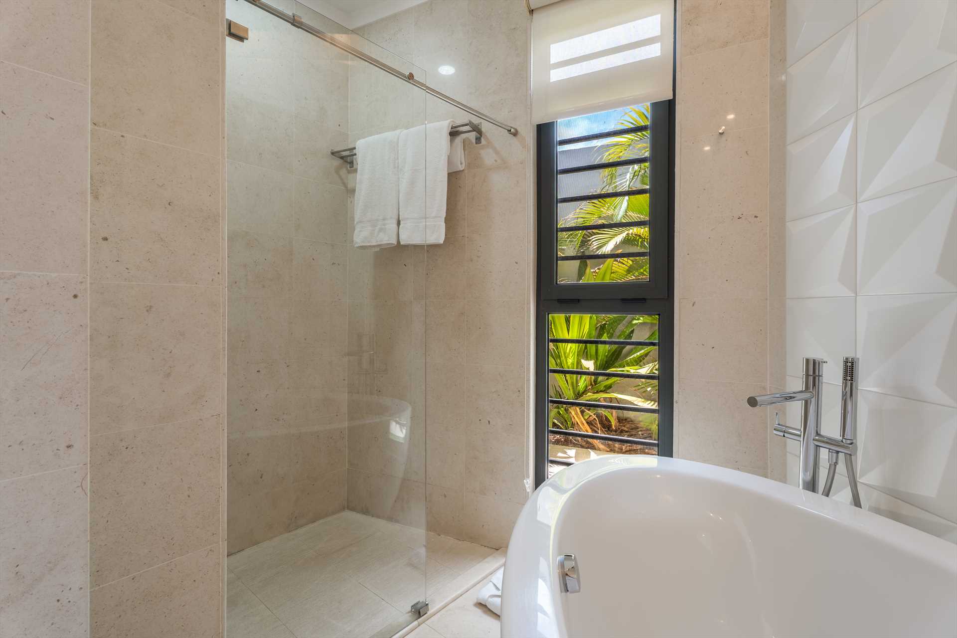 Elegant Escape Four-bedroom villa - CD03