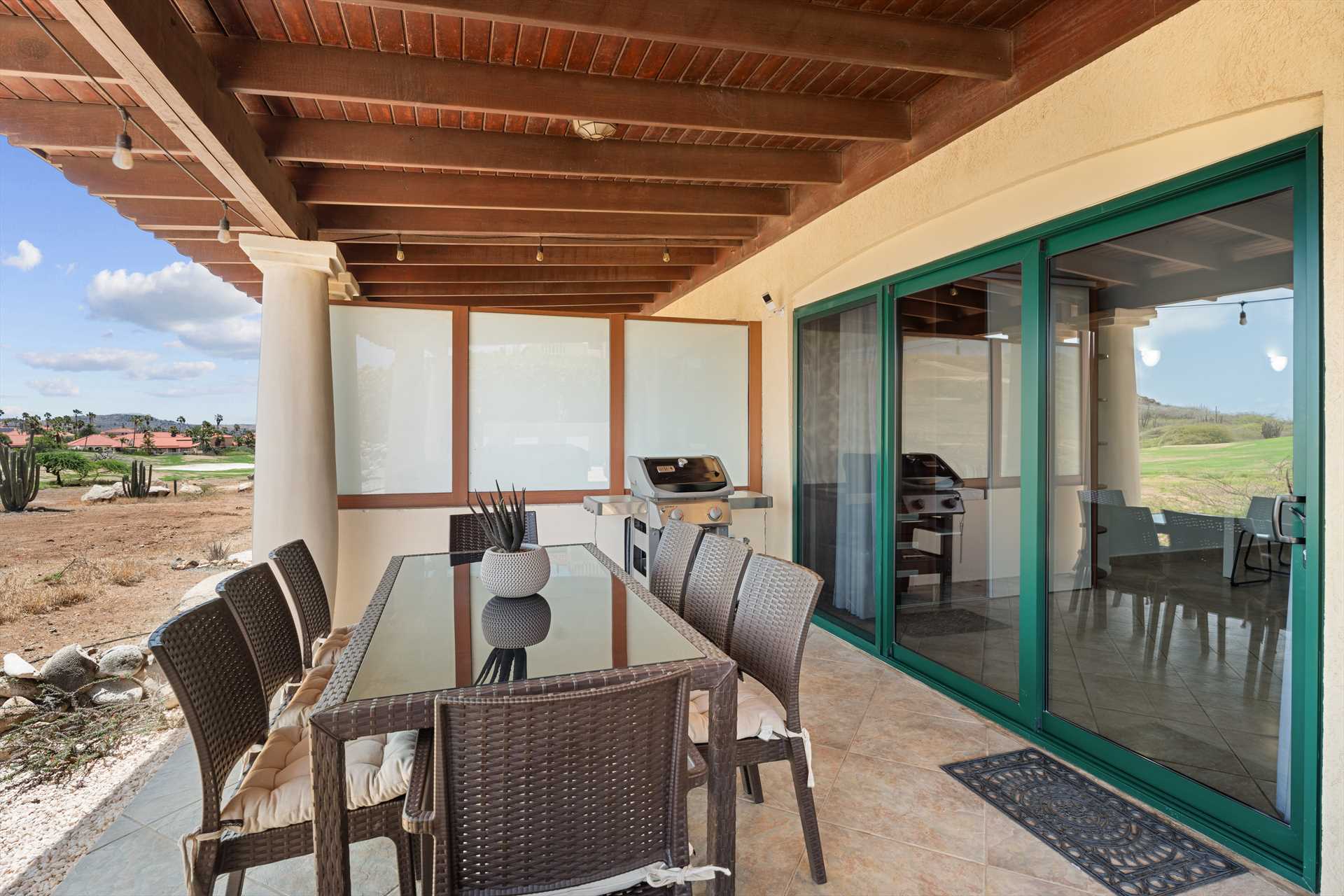 Golf Royale Three-bedroom townhome - LP30B