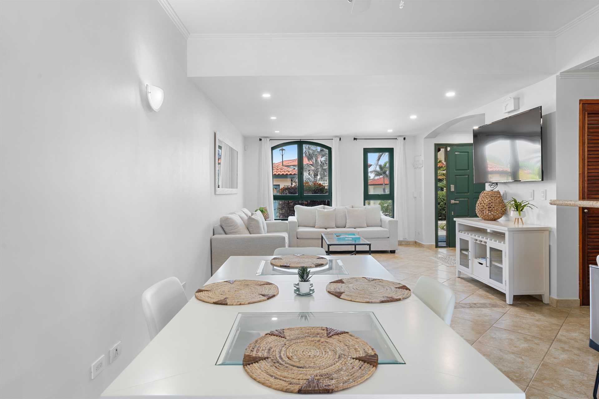 Golf Royale Three-bedroom townhome - LP30B