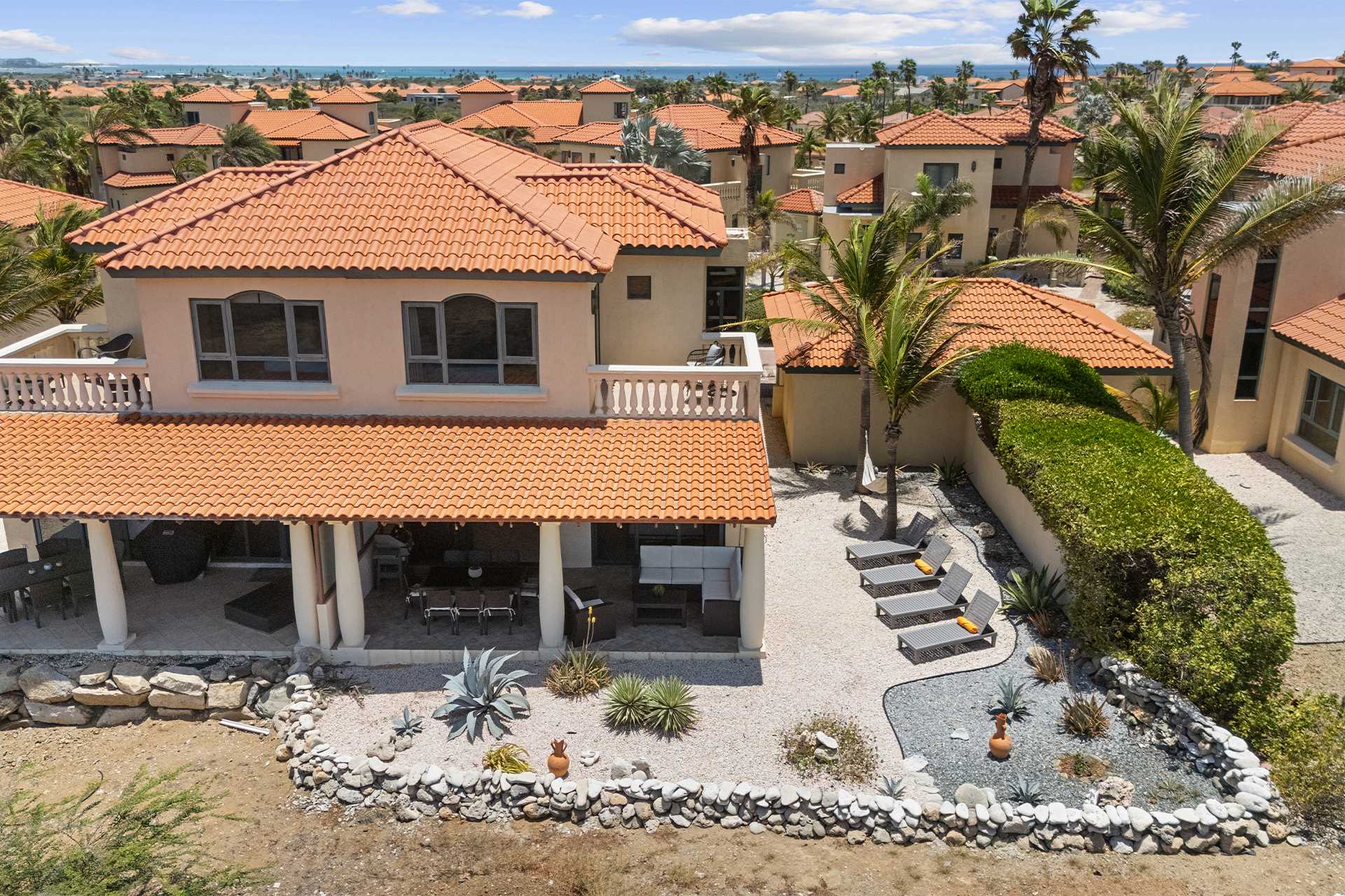 Golf Royale Three-bedroom townhome - LP30B