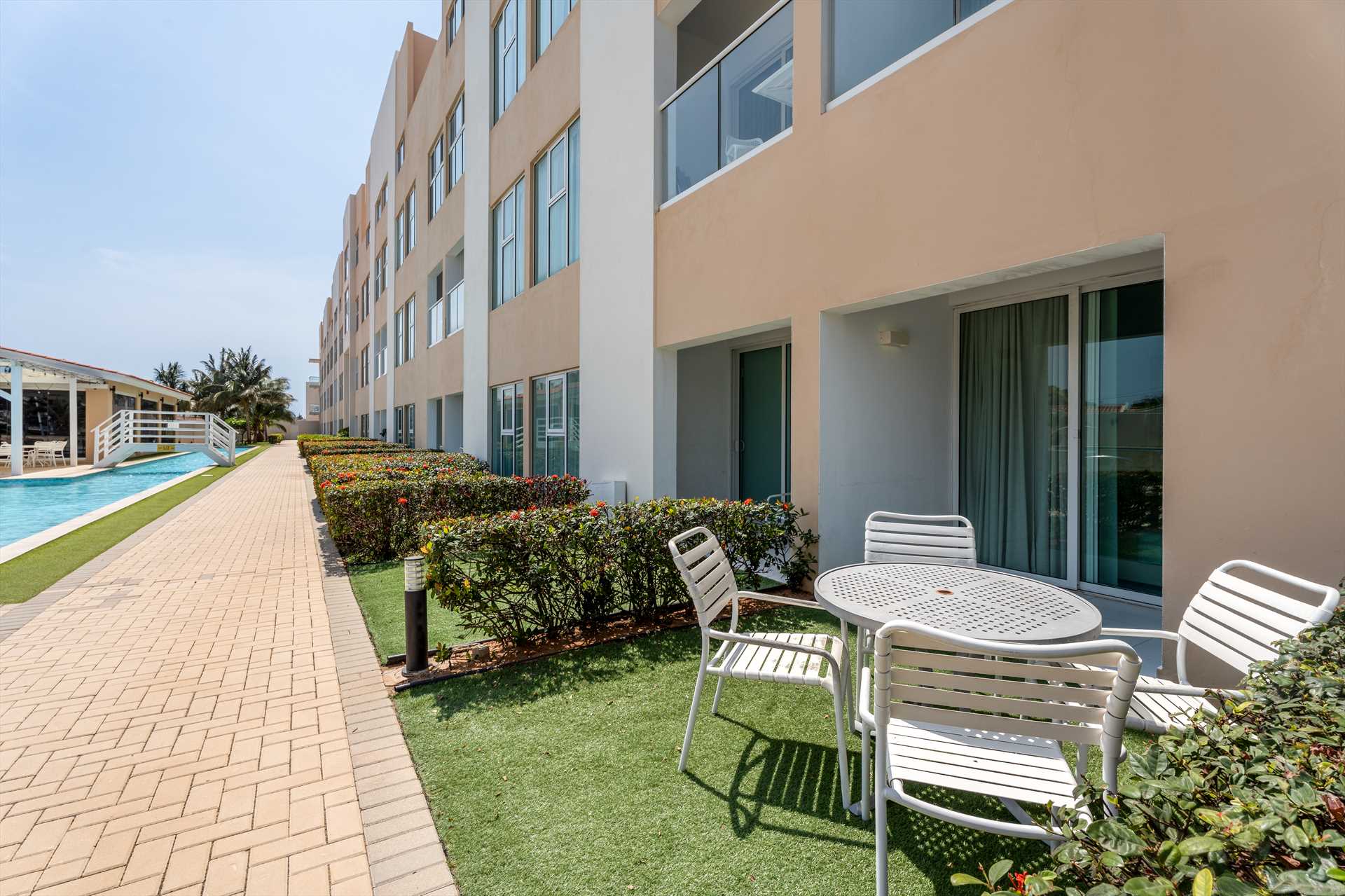 Terrace Escape Two-bedroom condo - AL117 thumbnail 5