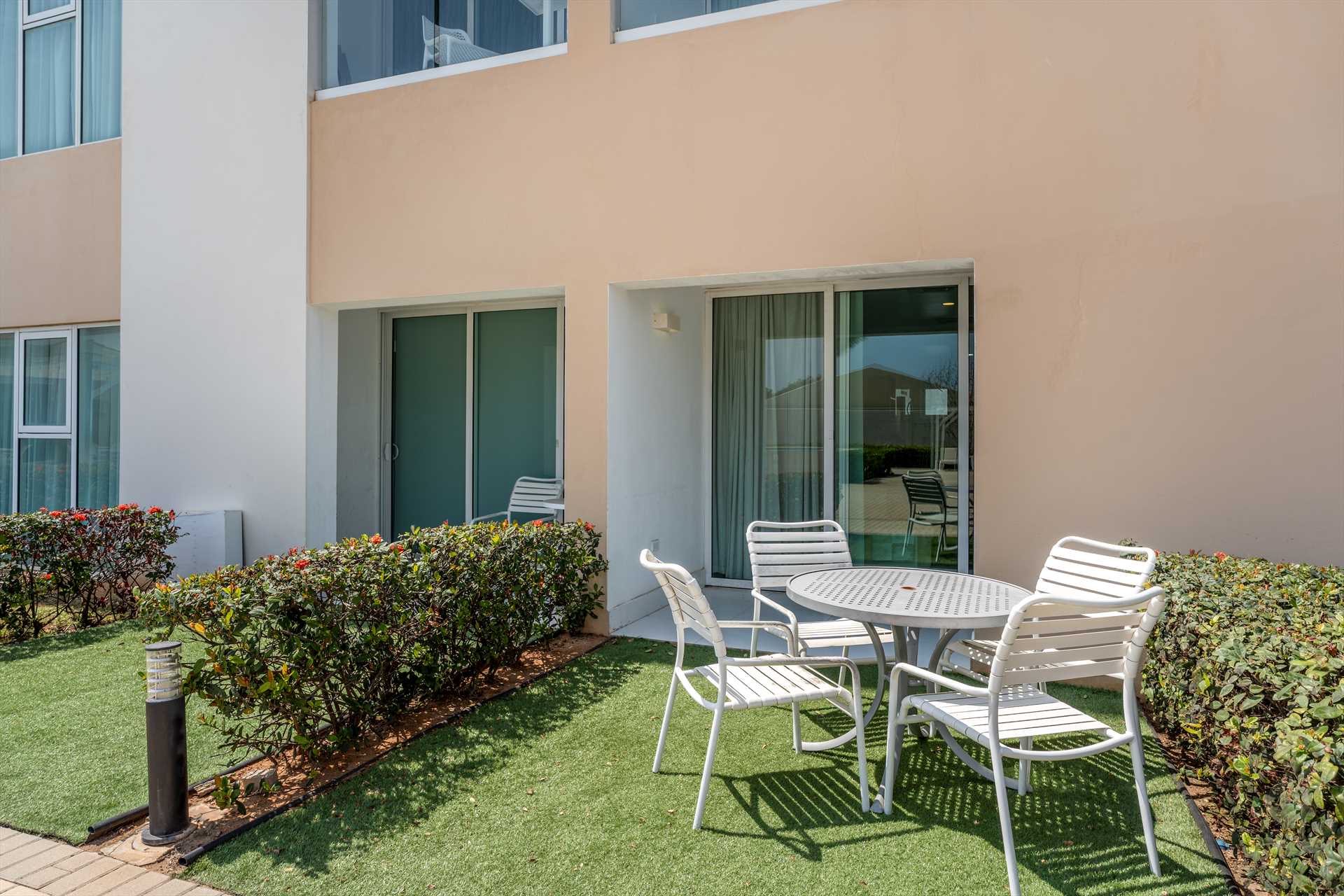 Terrace Escape Two-bedroom condo - AL117