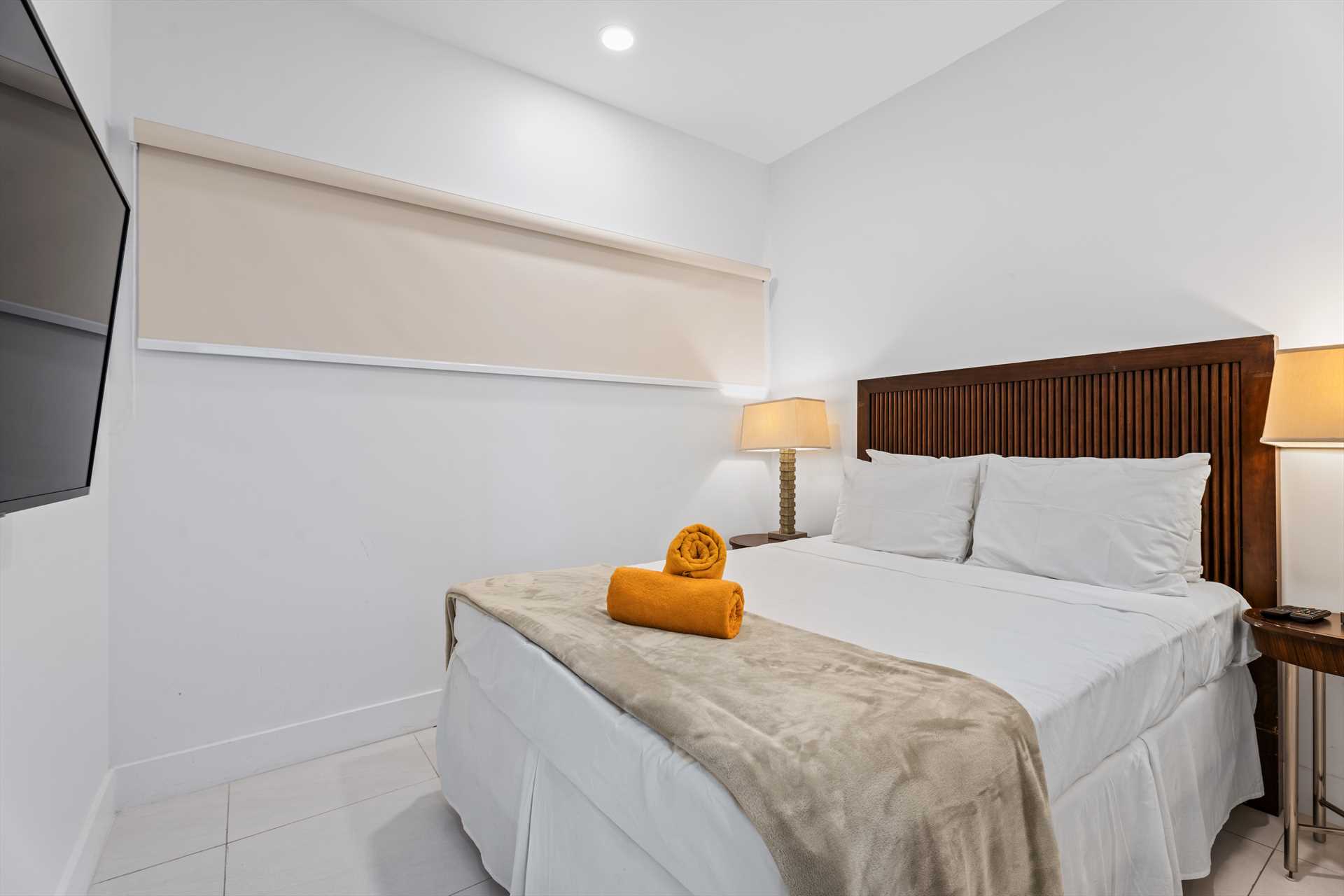 Vista Blue Two-bedroom condo - AL313