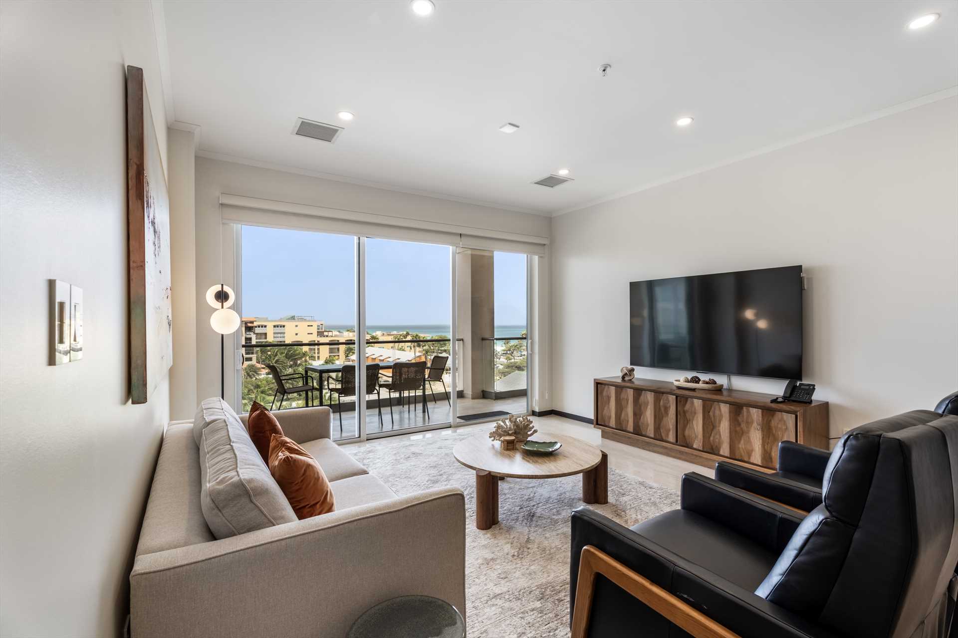 Eagle's Nest Luxury Two-bedroom condo - LV508