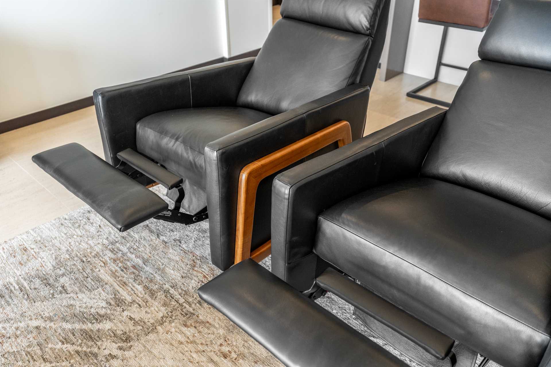 Eagle's Nest Luxury Two-bedroom condo - LV508