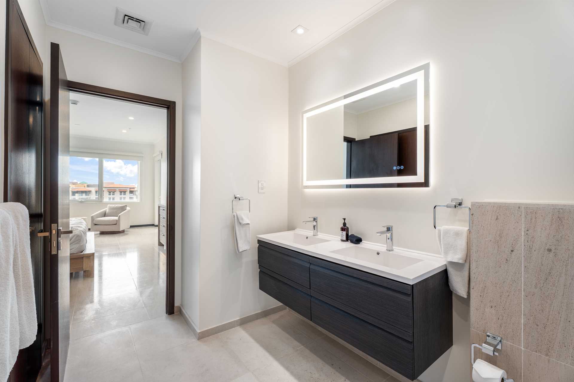 Eagle's Nest Luxury Two-bedroom condo - LV508