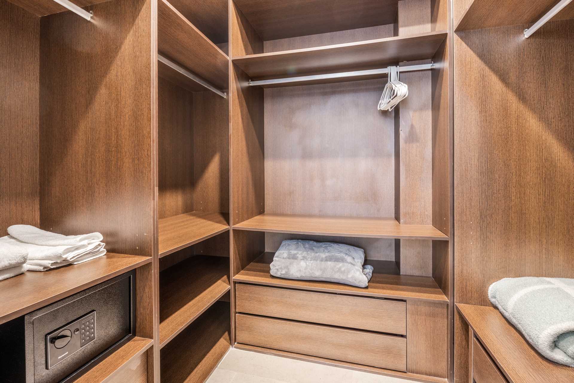 Eagle's Nest Luxury Two-bedroom condo - LV508