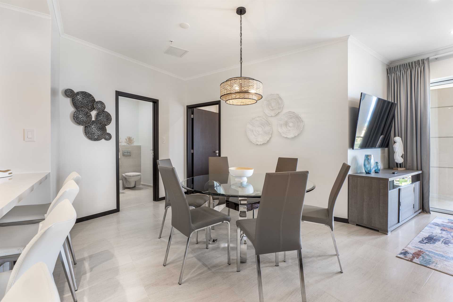 Sundown Bliss View Two-bedroom condo - LV606
