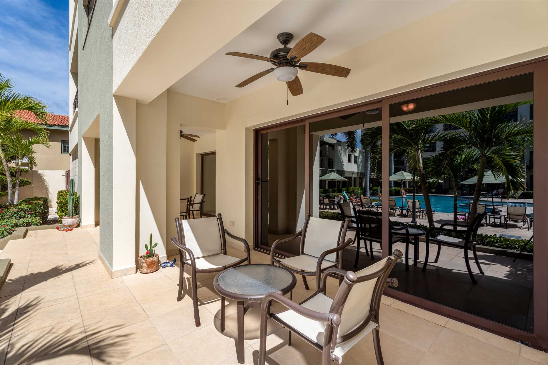 Diamond Palm Two-bedroom condo - PC103 thumbnail 4