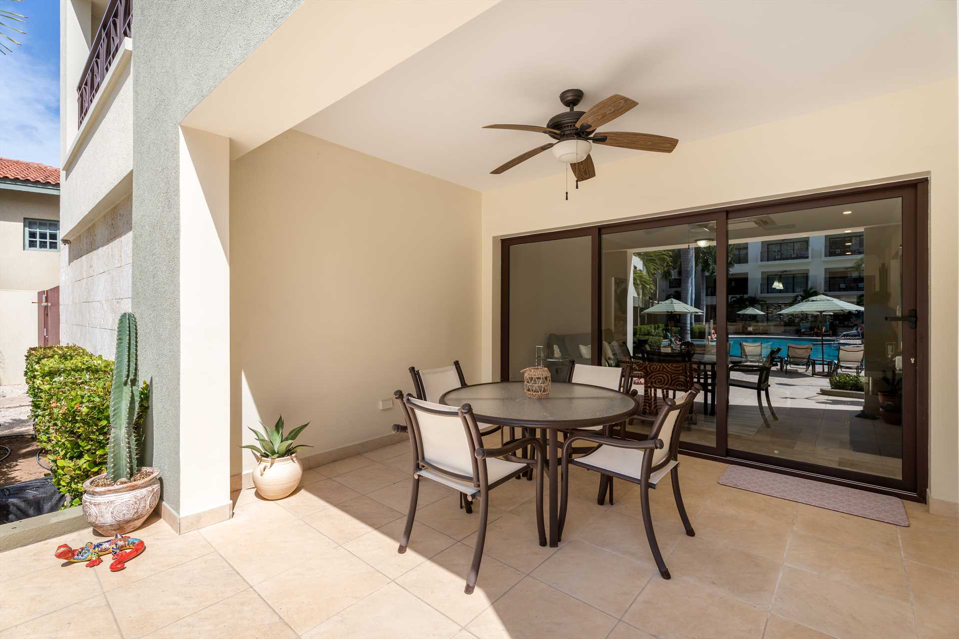Diamond Palm Two-bedroom condo - PC103
