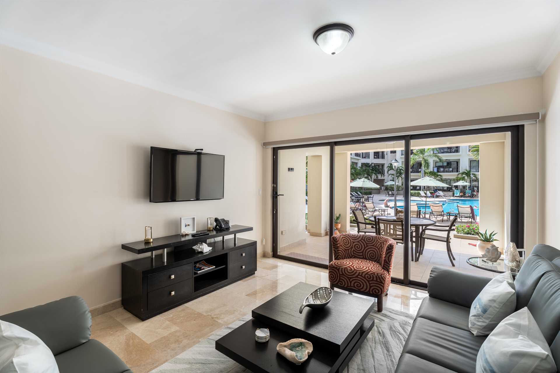 Diamond Palm Two-bedroom condo - PC103