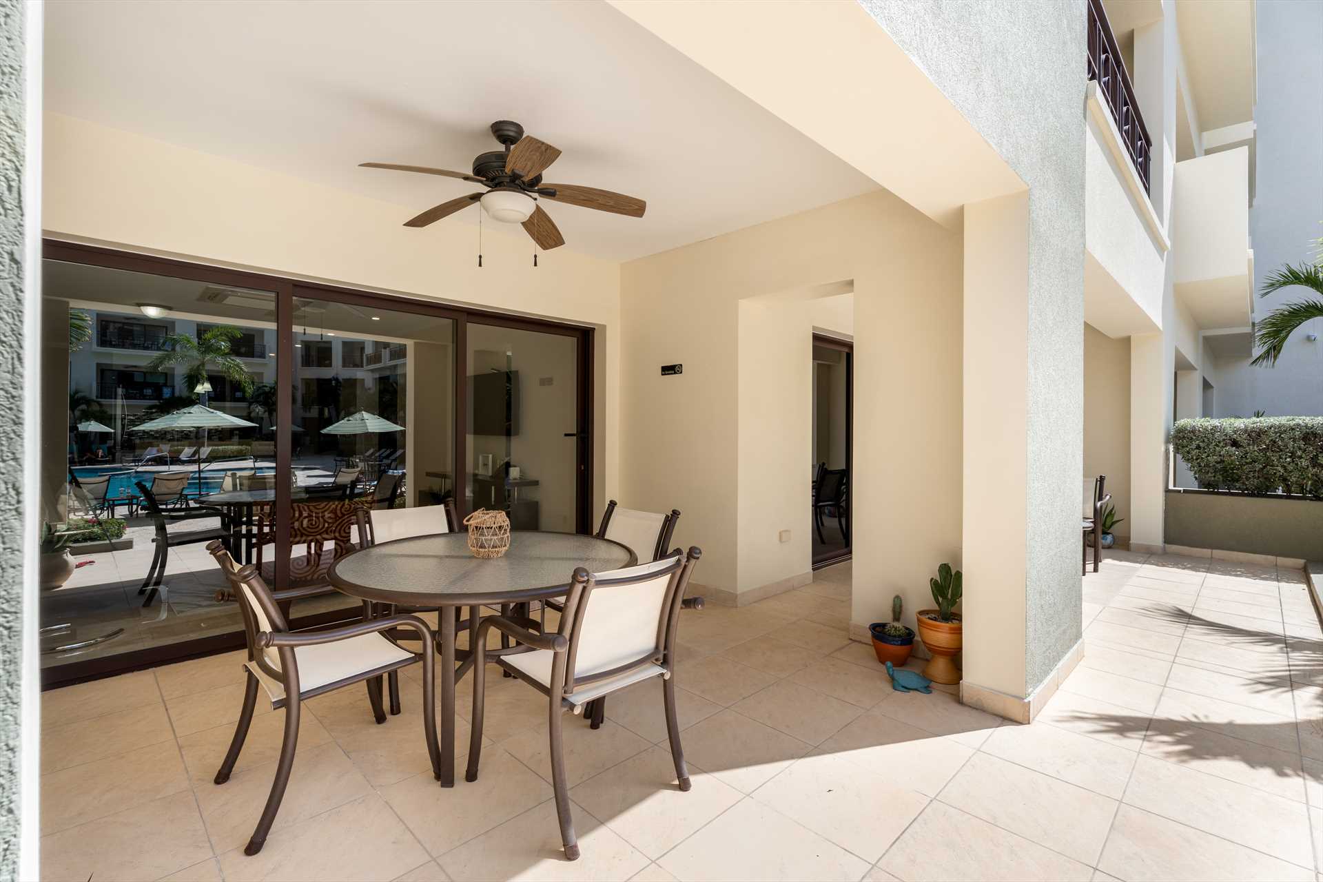Diamond Palm Two-bedroom condo - PC103