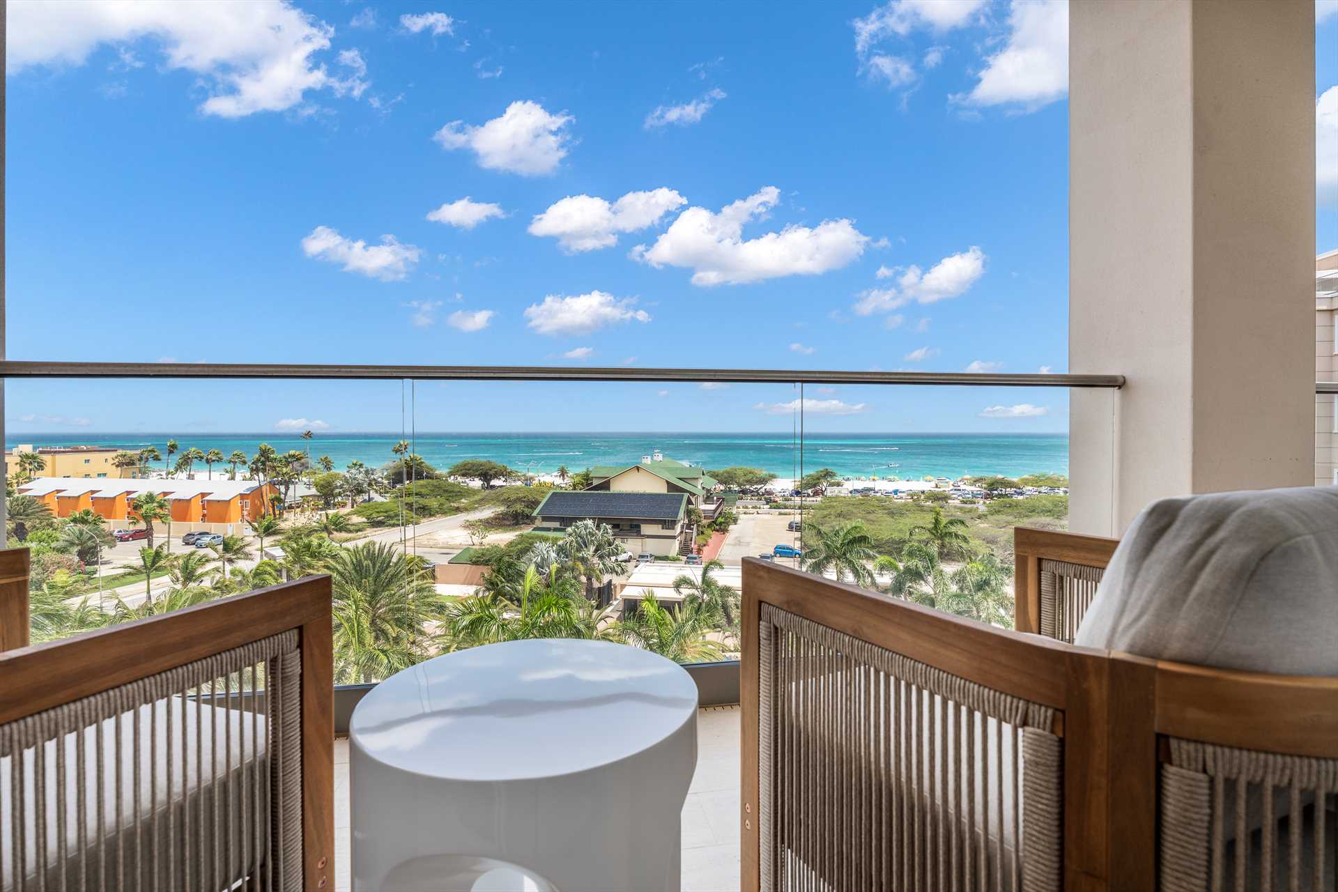 Serene Beach View Three-bedroom condo - LV503 thumbnail 2