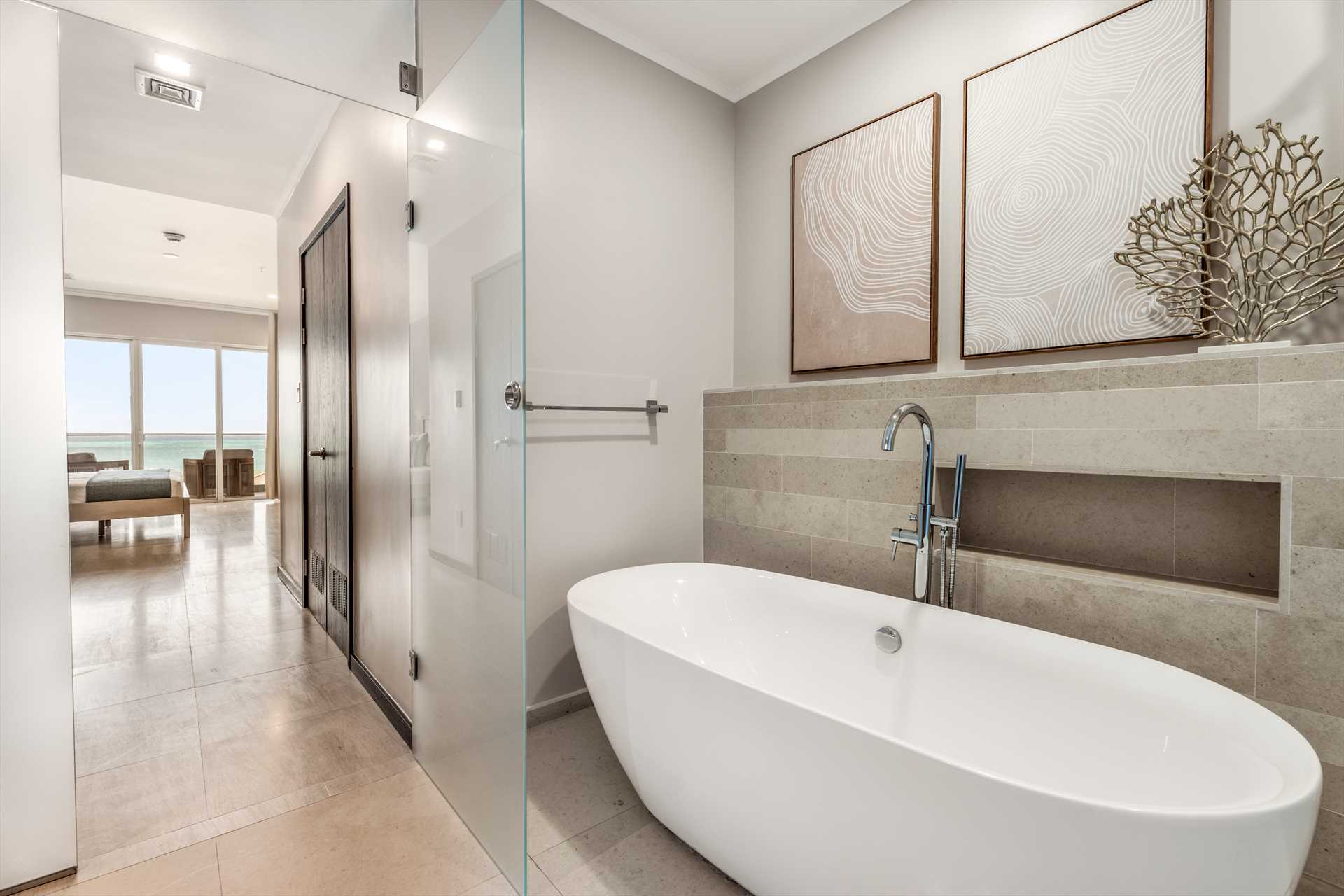 Serene Beach View Three-bedroom condo - LV503