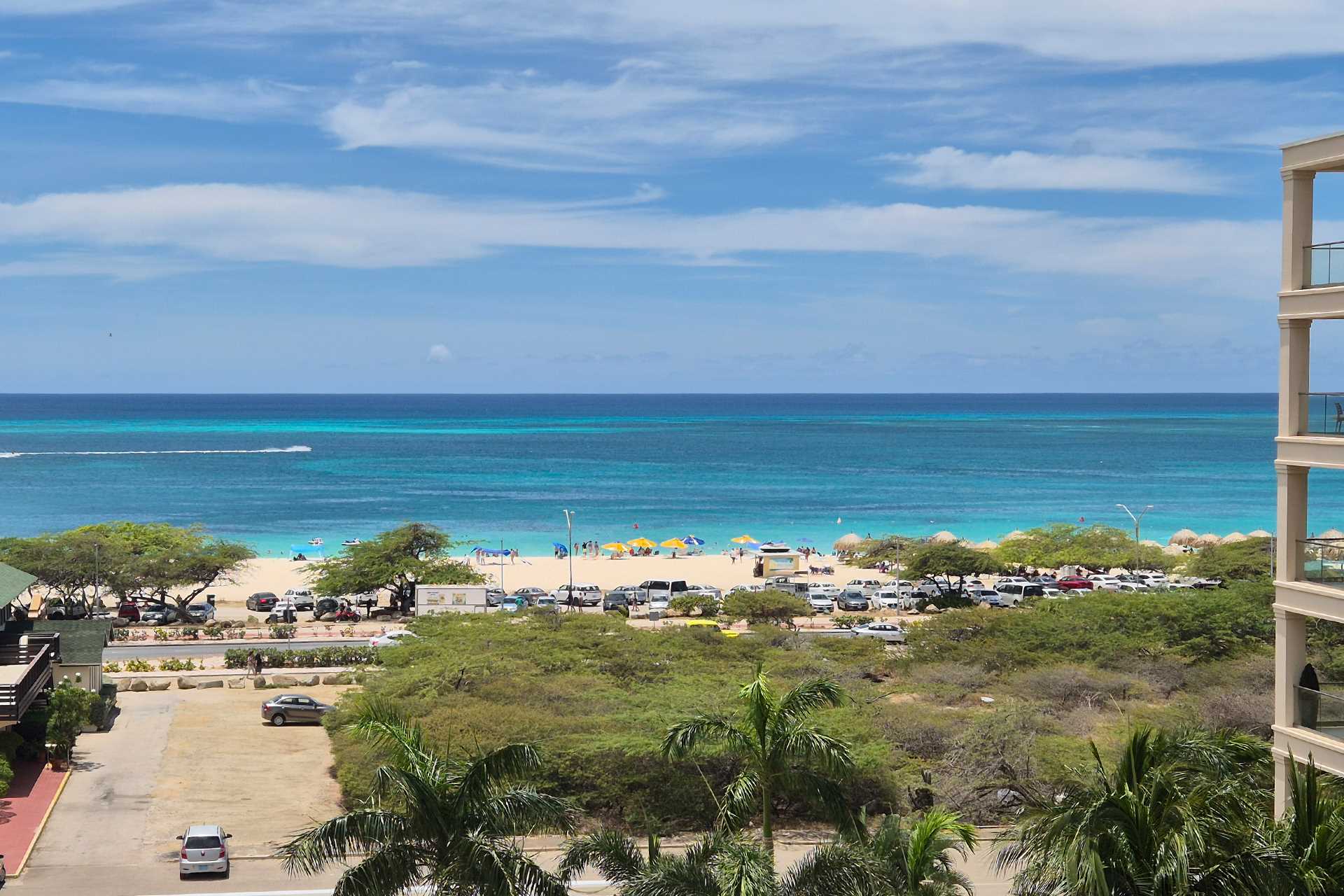 Serene Beach View Three-bedroom condo - LV503 thumbnail 2