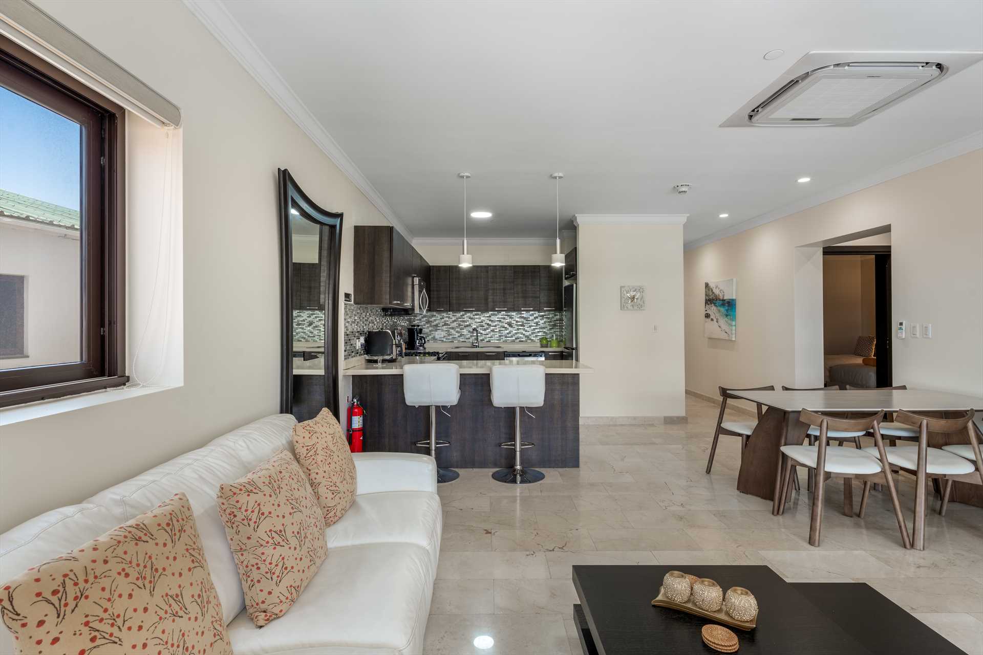 Sunset Palm Three-bedroom condo - PC404A
