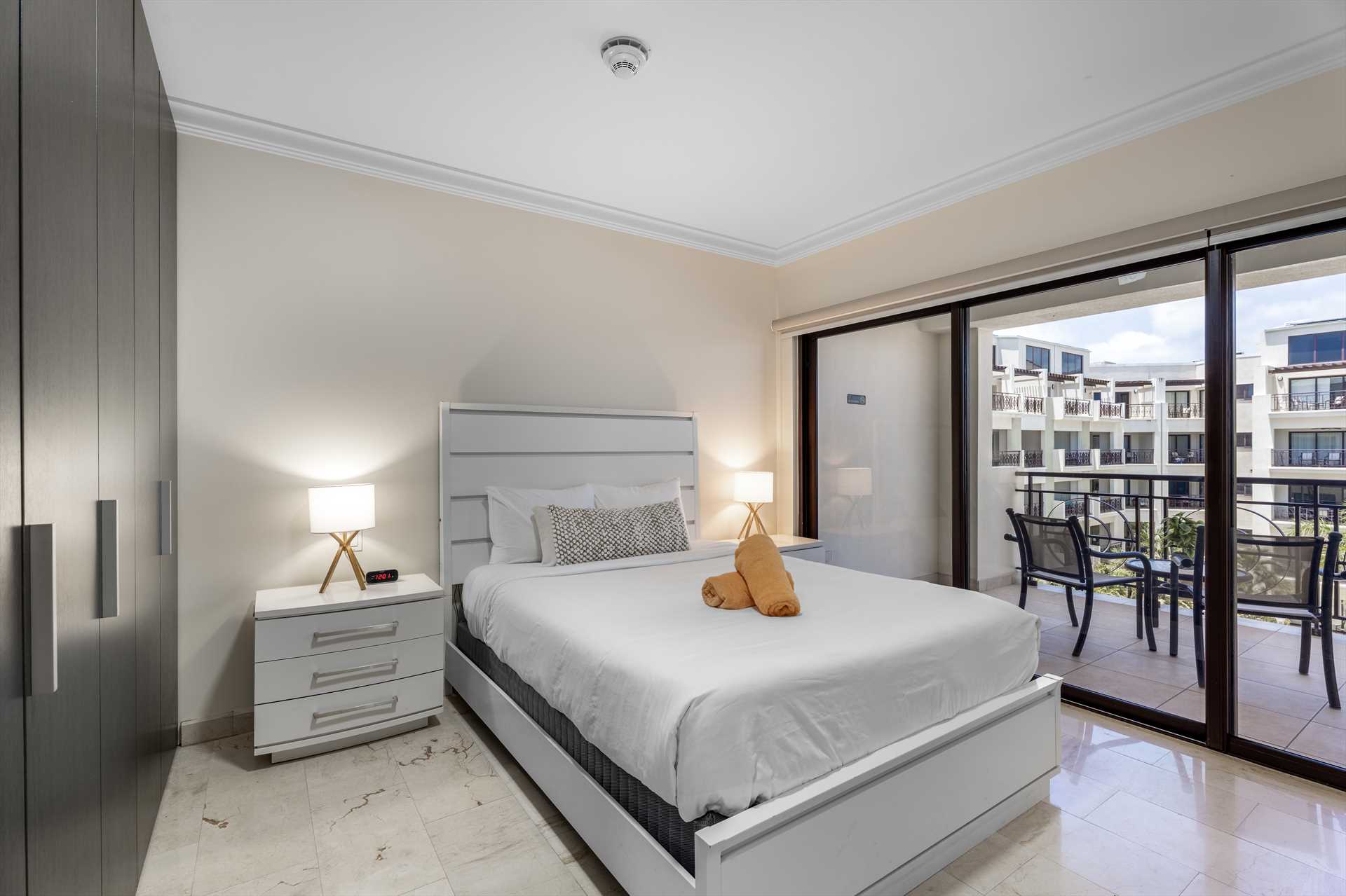 Sunset Palm Three-bedroom condo - PC404A