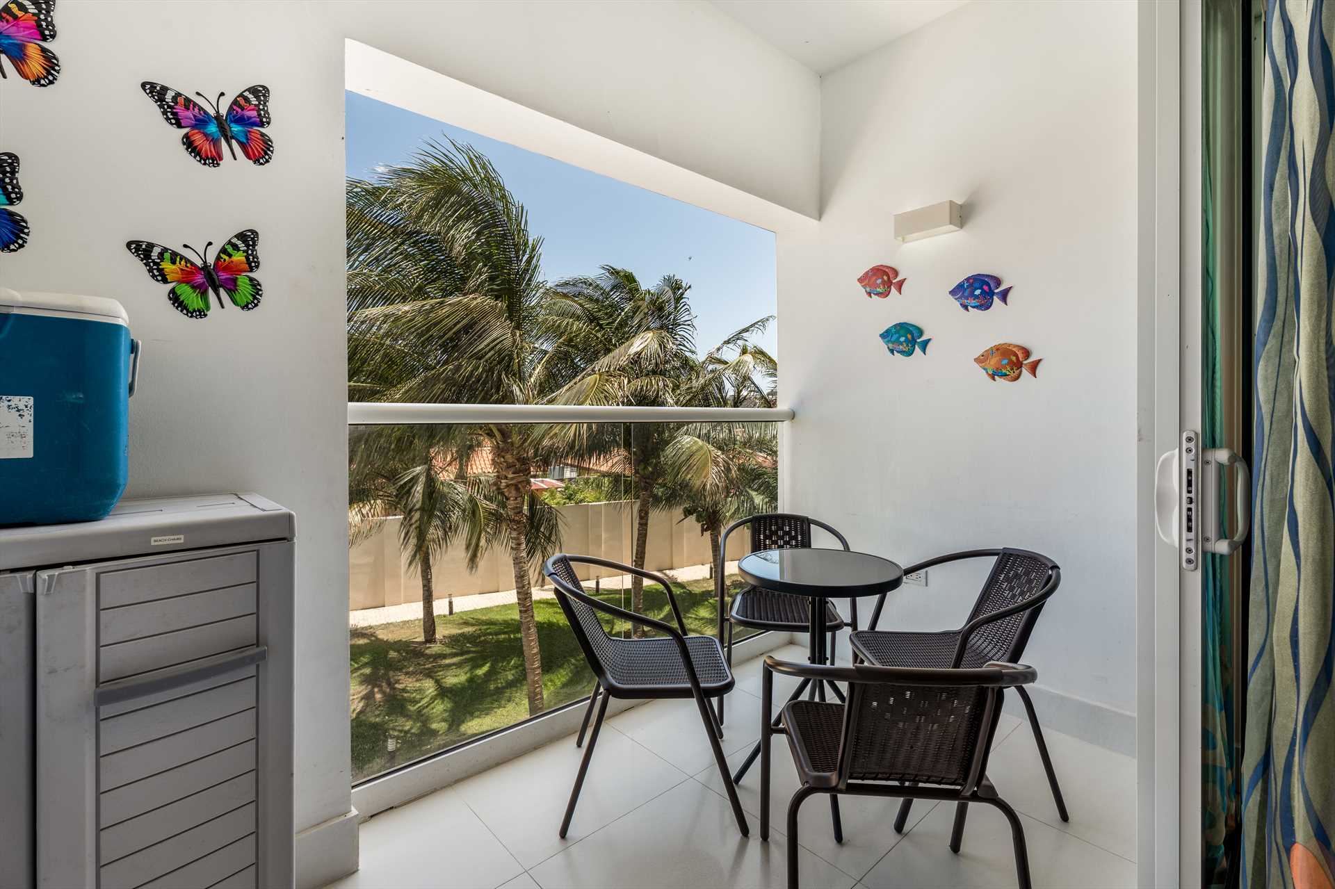 Island Breeze Two-bedroom condo - AL207 thumbnail 4