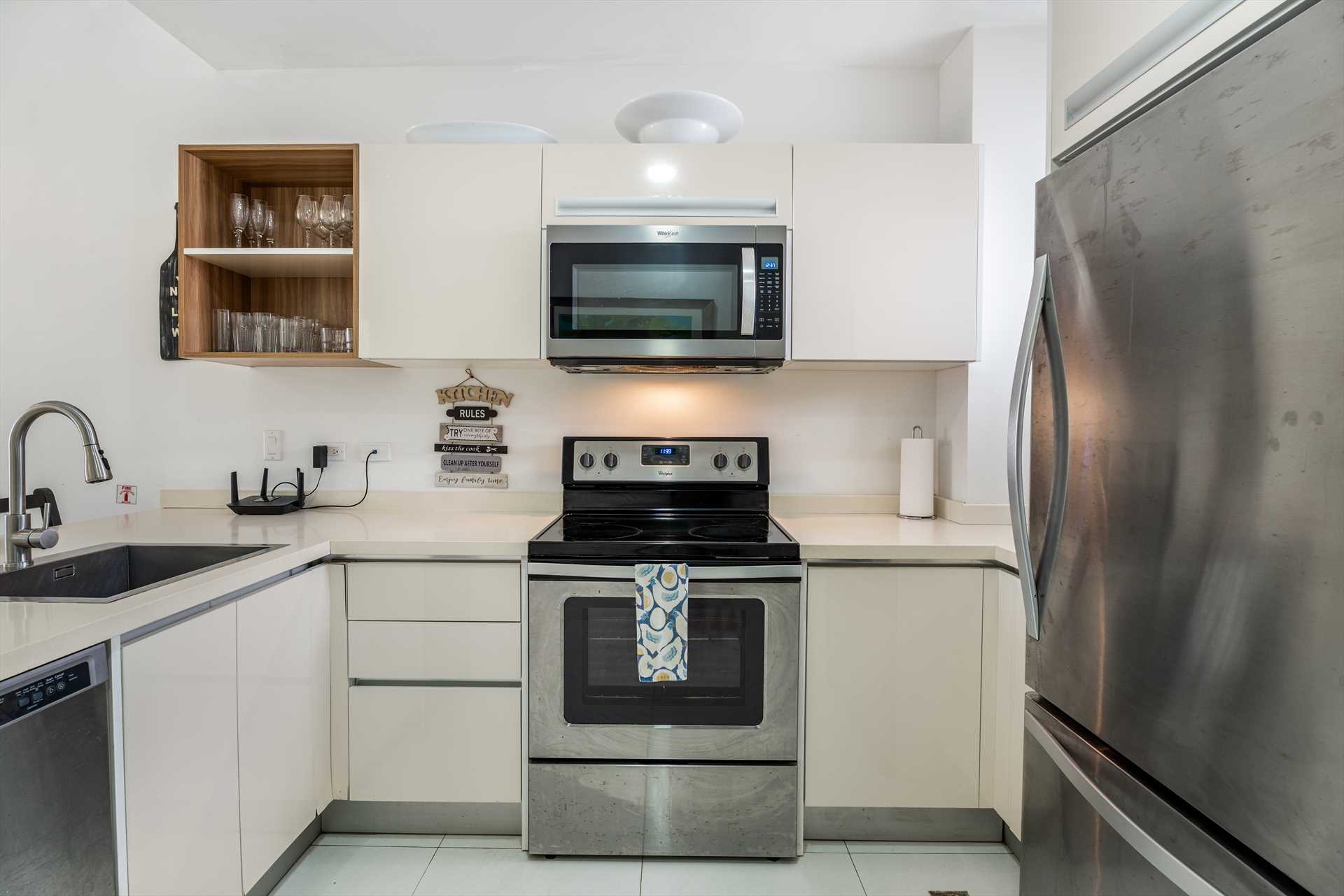 Island Breeze Two-bedroom condo - AL207