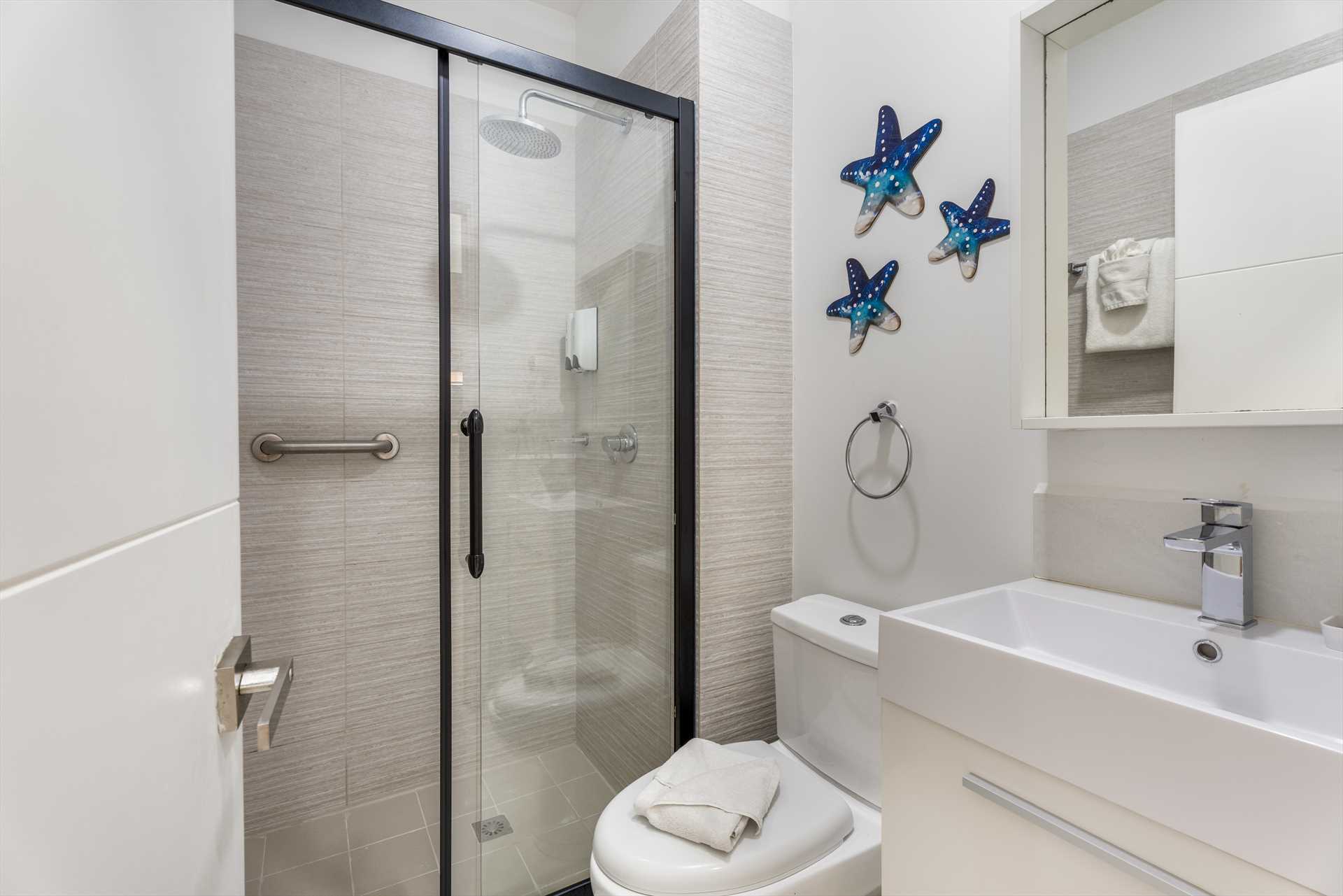 Island Breeze Two-bedroom condo - AL207