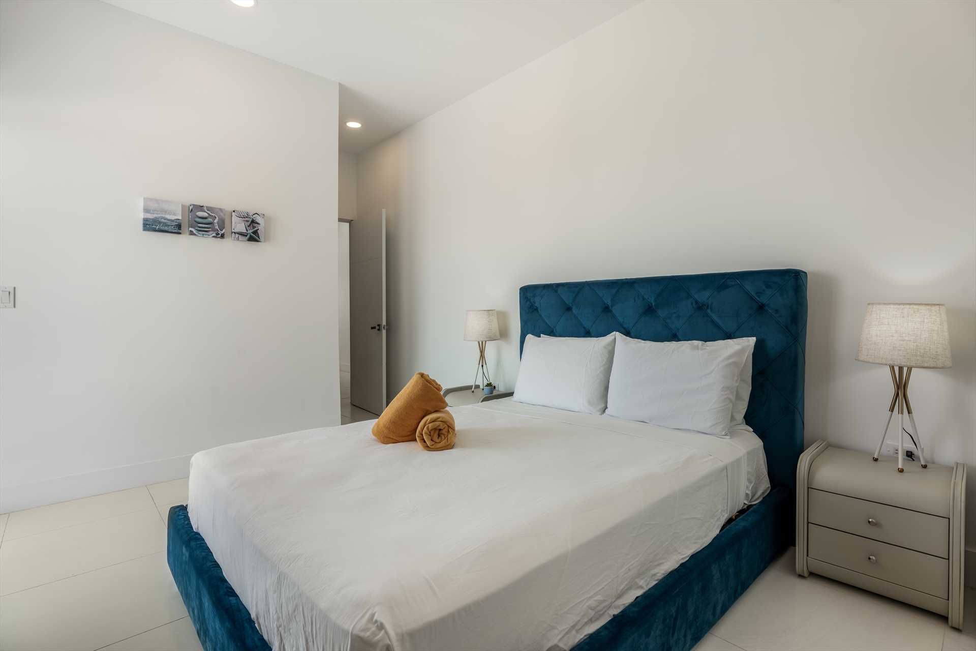 Island Pleasure Two+-bedroom loft condo - AL318