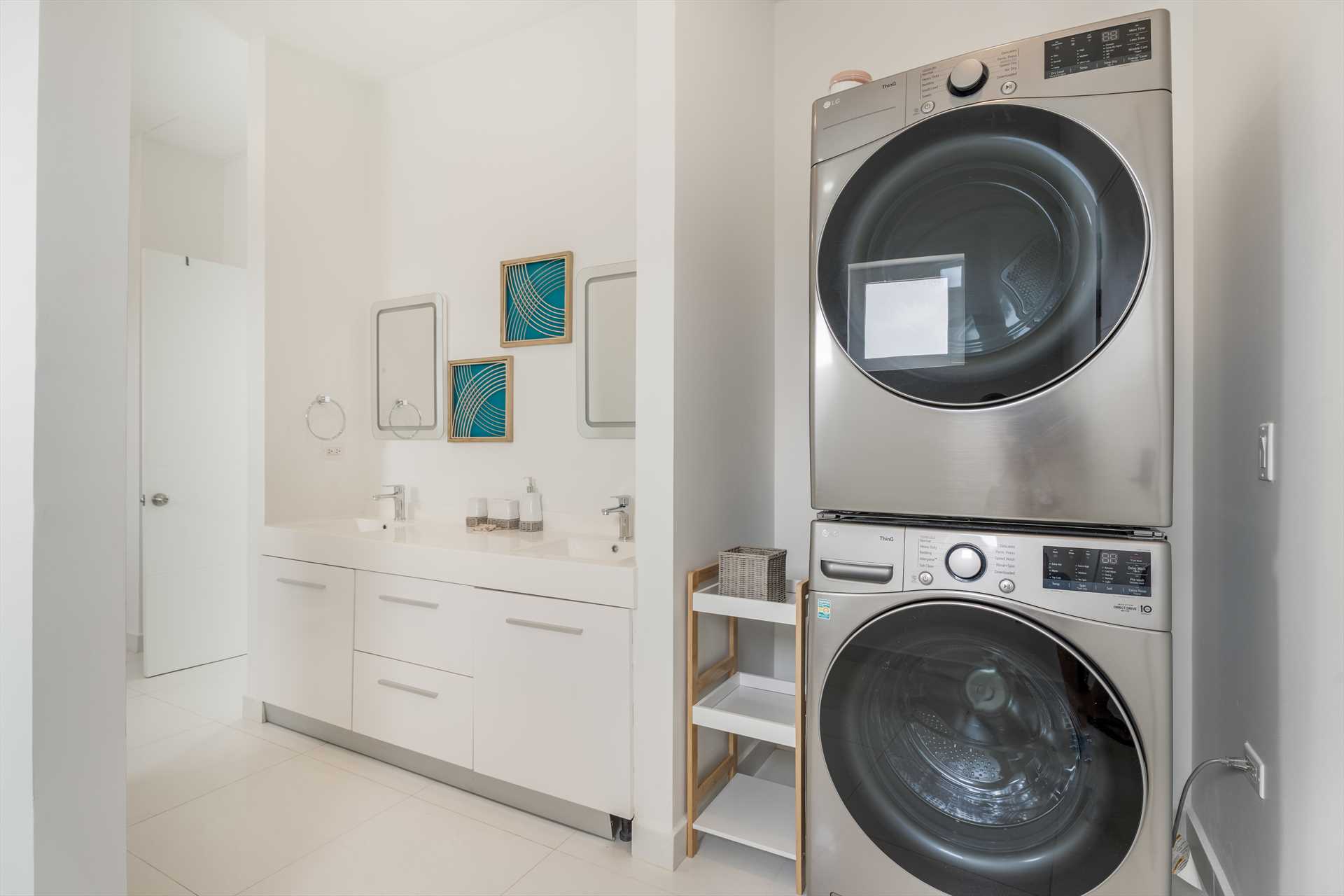 Island Pleasure Two+-bedroom loft condo - AL318