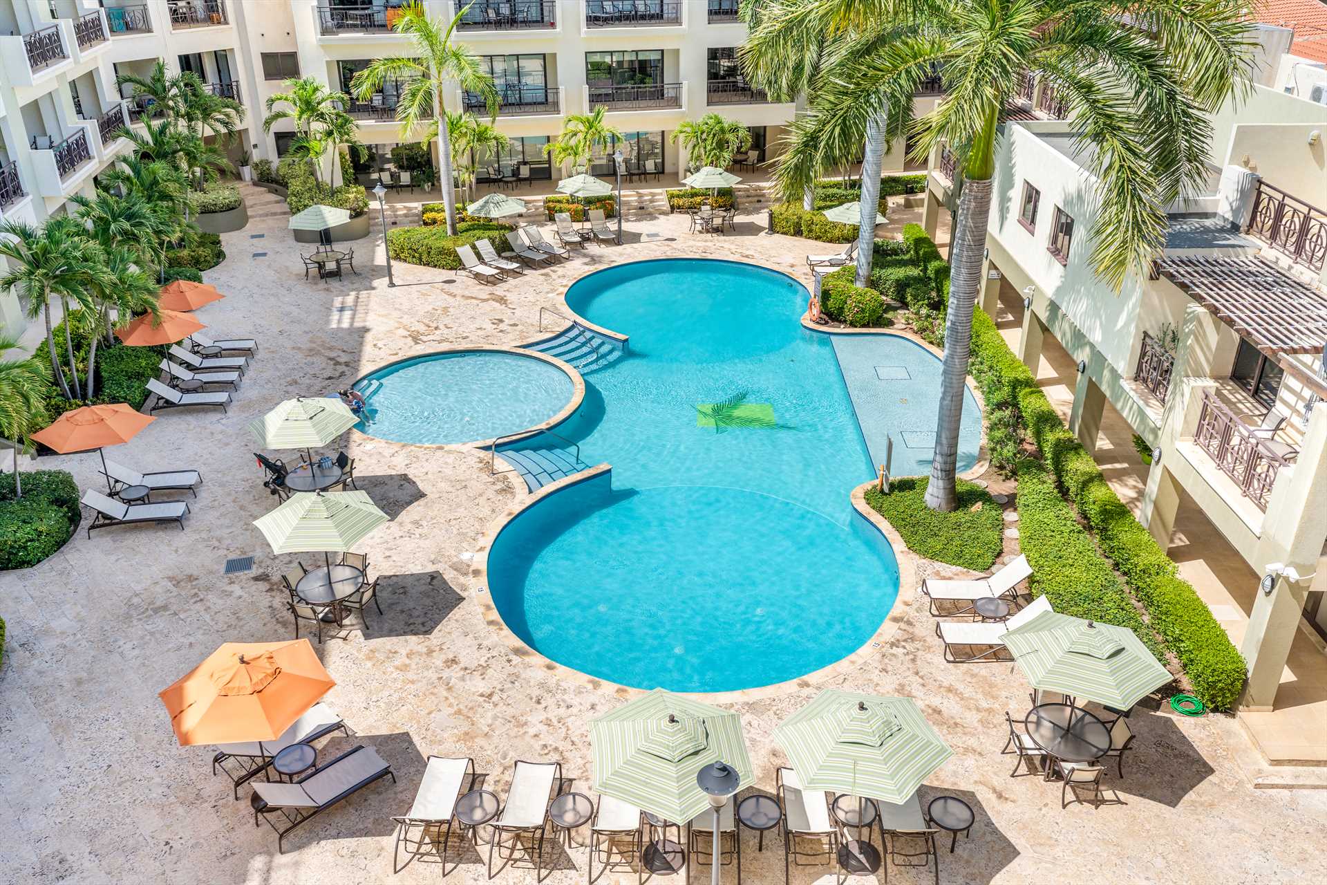 Crystal Palm One-bedroom condo - PC404