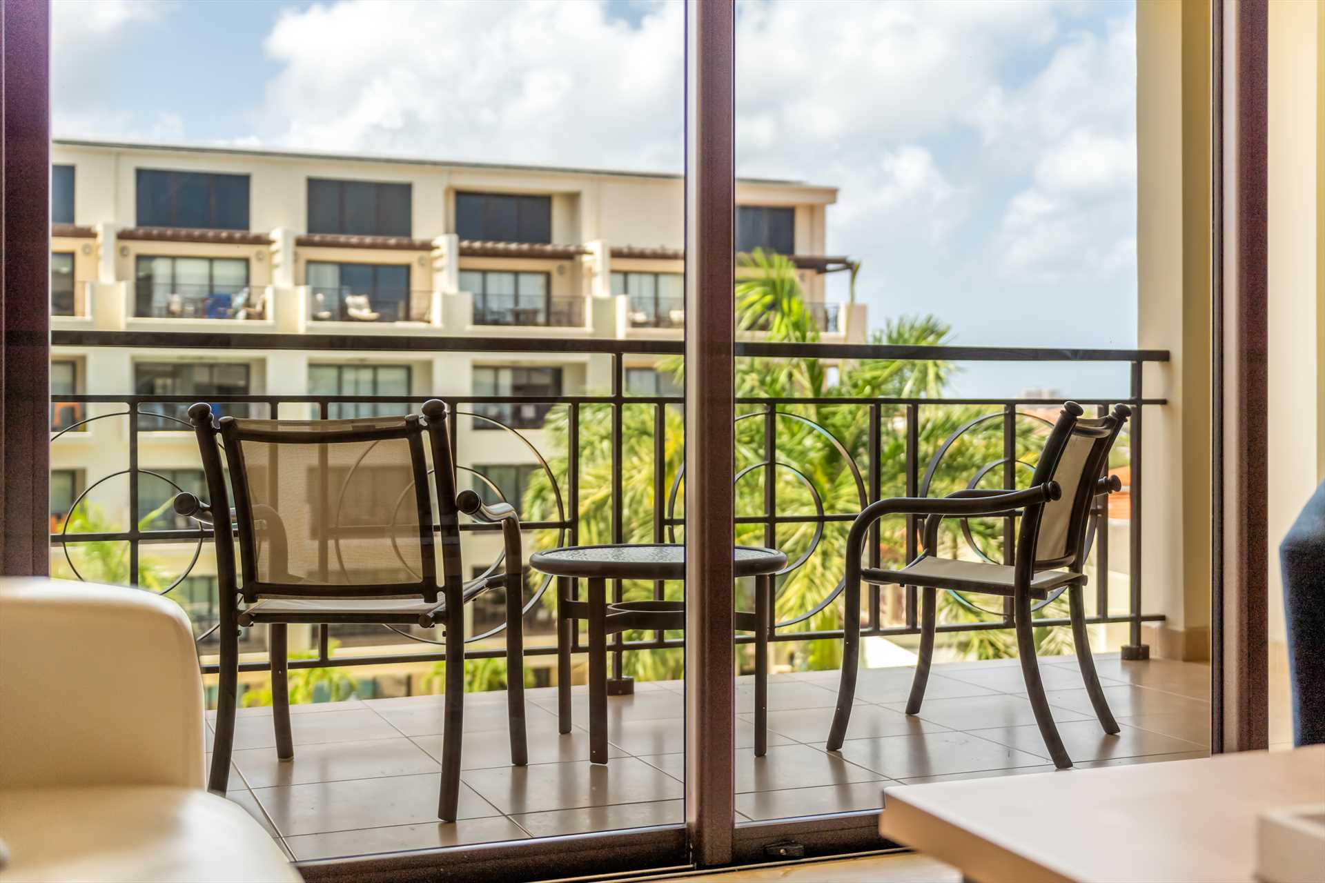 Crystal Palm One-bedroom condo - PC404