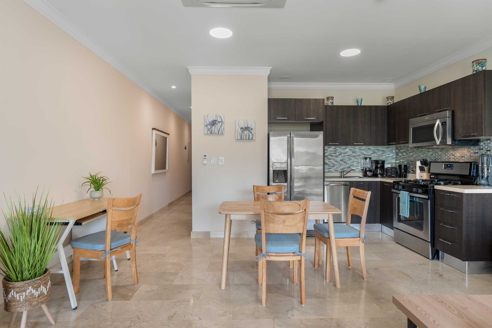 Crystal Palm One-bedroom condo - PC404