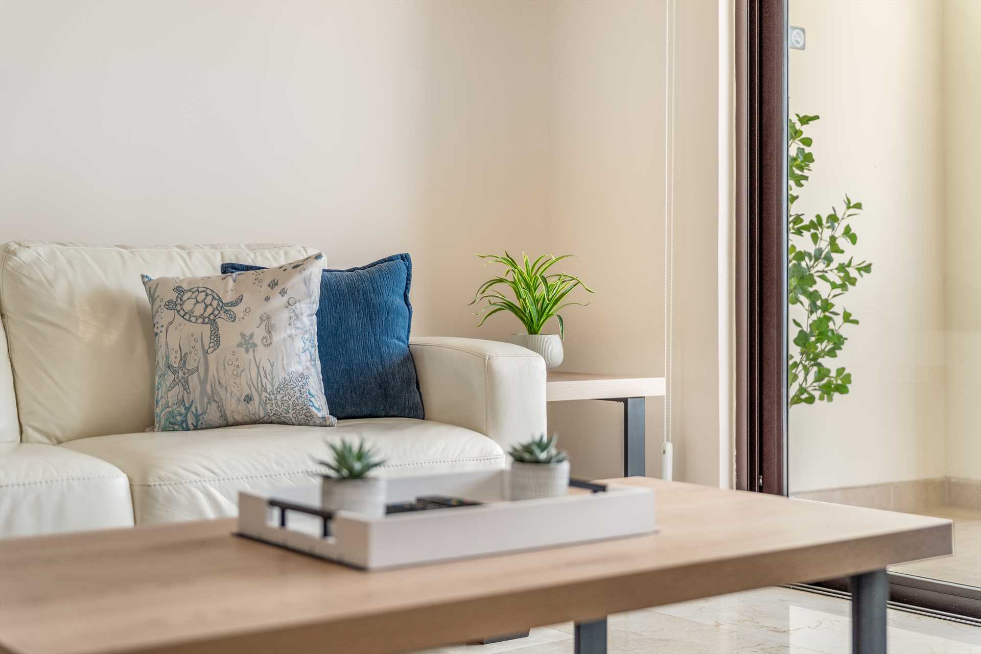 Crystal Palm One-bedroom condo - PC404