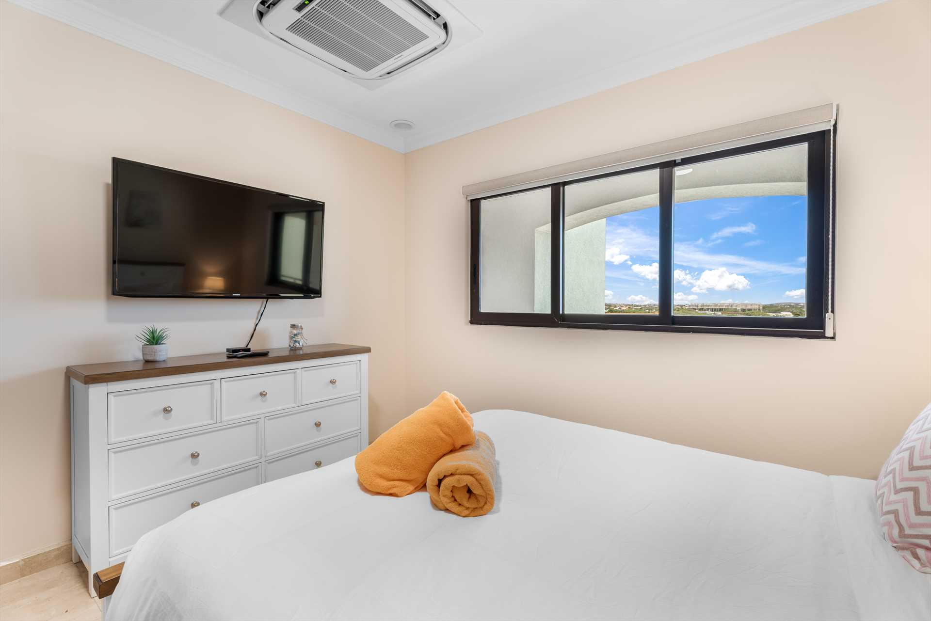Crystal Palm One-bedroom condo - PC404